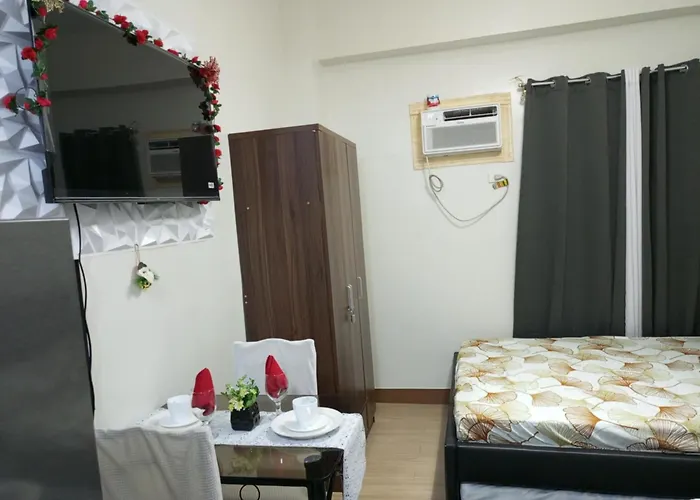 E & L Staycation At Trees Residences